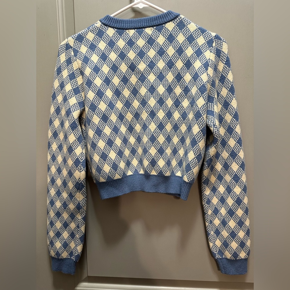Cotton Candy LA Size M Cropped Cardigan EUC - Picture 2 of 5